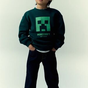 H&M Minecraft Boys Sweater Size 8/10 Years